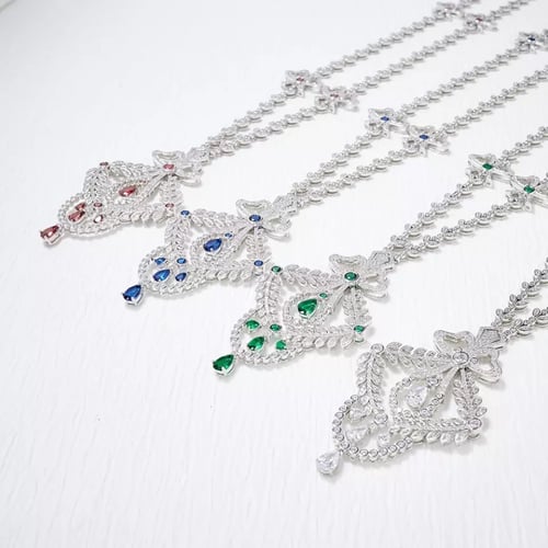 طقم زيركون راقي مرصع بالحجر الفاخر قطعتين