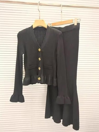 طقم انيق قطعتين