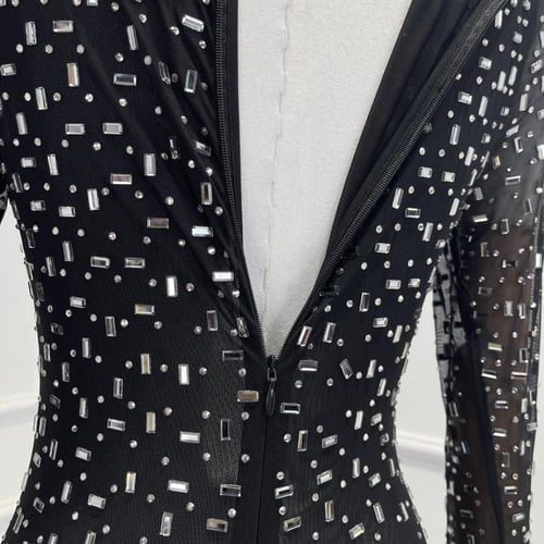 فستان سهرة باكمام طويلة