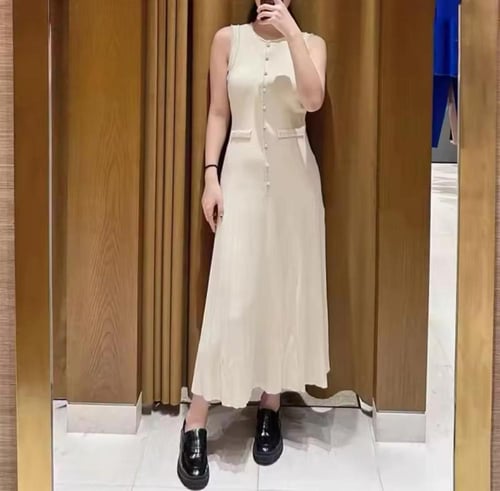 فستان ساندرو