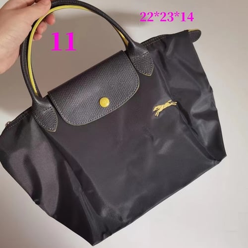 شنطة نسائية راقية وسط