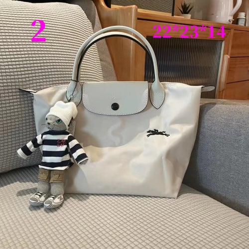 شنطة نسائية راقية وسط