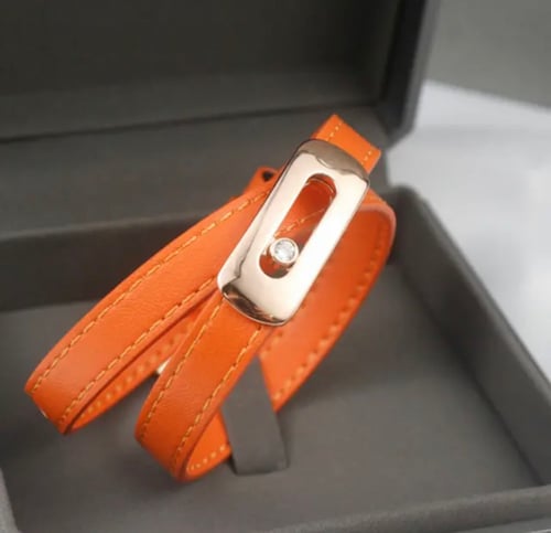 اساورة راقية