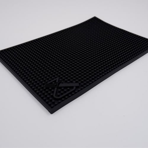 ربلة تنشيف بشعار C&B مقاس 30X45 سم