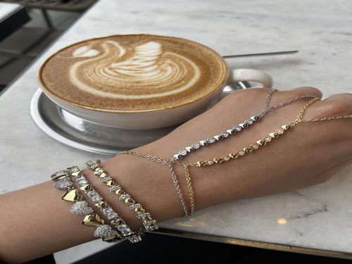 كف يد قلوب فضي