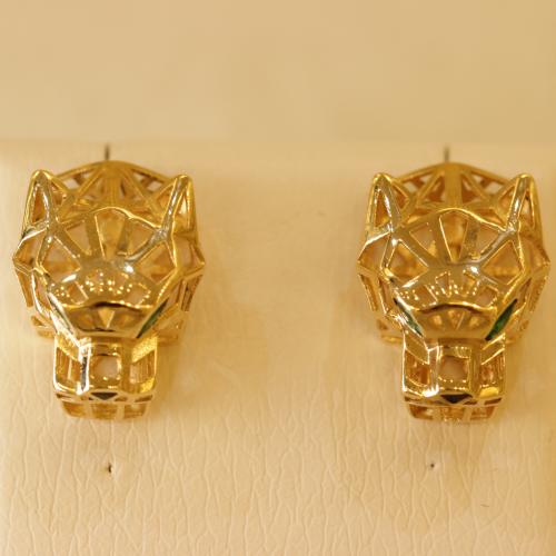 حلق ذهب عيار 18 بتصميم التايقر الحديث و المميز