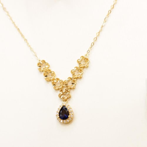 طقم الانيق بحجر ازرق