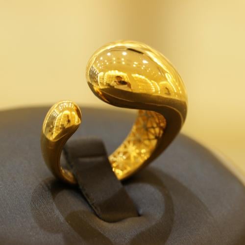 خاتم بتصميم البوتيق