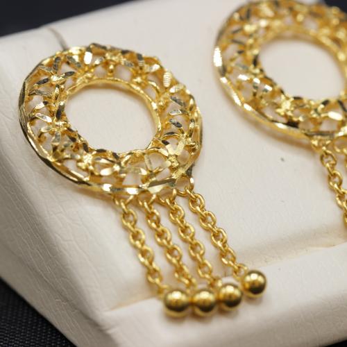 حلق ذهب عيار 21 بتصميم الحلقات البحريني