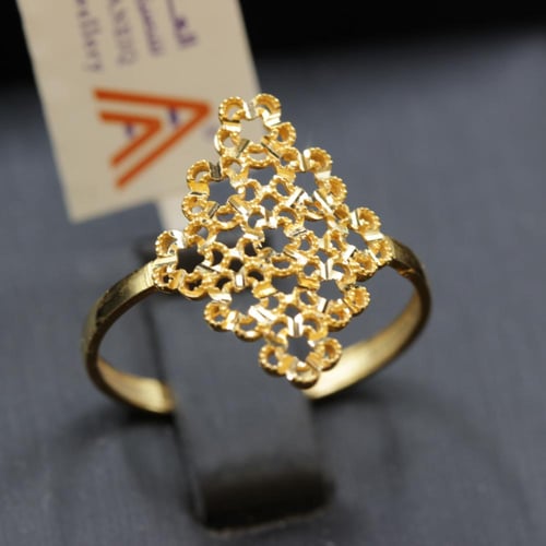 طقم الباولا ذهب من الذهب الخالص عيار 21 بتصميم خلي...