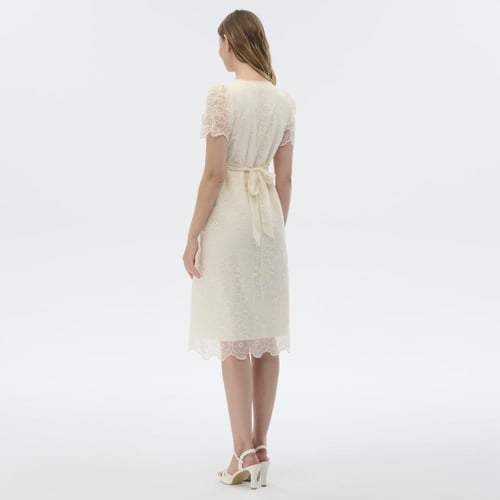 فستان بنقشة أنيقة