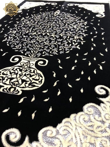 سجادة مزهرية ناعمة - (أسود)