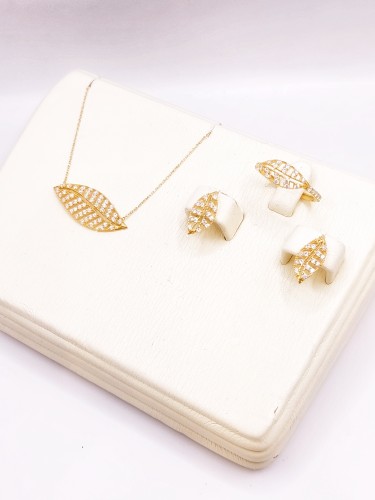 نصف طقم -عيار18