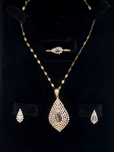 نصف طقم نسائي-عيار18