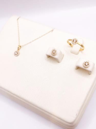 نص طقم عيار 18