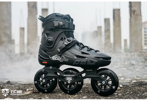 سكيت فلاينق ايقل - Flying Eagle F110 Black skate