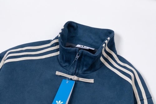 جاكيت اديداس