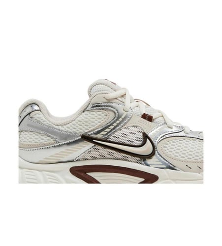 نايكي شادو رنر سكري