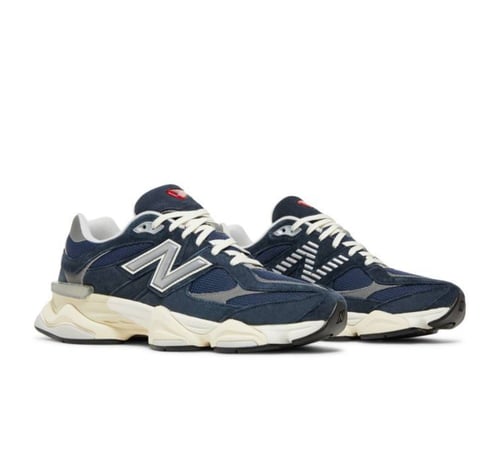 New Balance 4