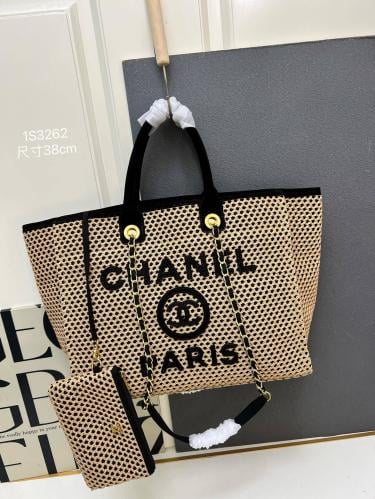 شنطة شانيل دوفيل