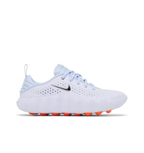 Nike Mind shoes