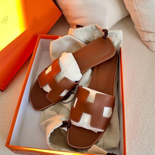 Hermes slipper