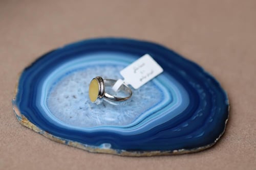 خاتم ملكي G1 كهرمان بولندي 10 ملي