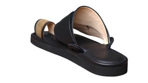 نعال جلد طبيعي إيطالي