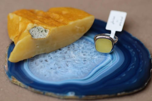 خاتم ملكي G1 كهرمان بولندي