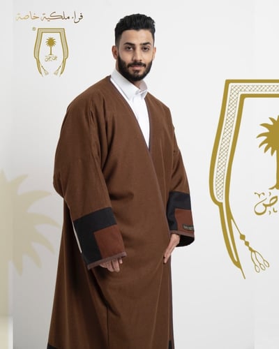 فروة المربع الخاصة أشقر