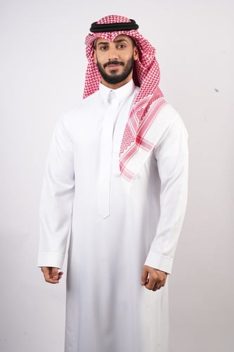 شماغ ملكي خاص الأولين ( كلاسيك الجديد )