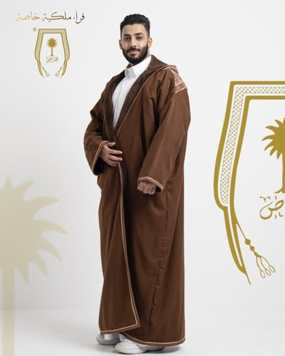 فروة برق الخاصة أشقر