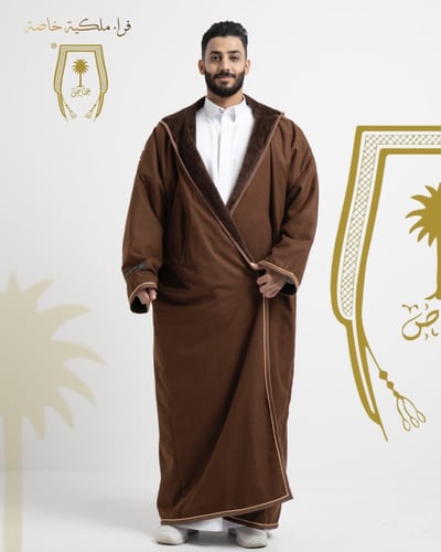 فروة برق الخاصة أشقر