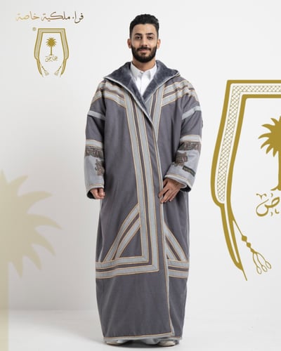 فروة الشال الخاصة رصاصي