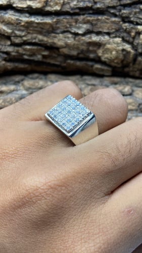 خاتم فضه تايلندي مرصع بالزركون السويسري