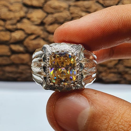 خاتم موزنايت مذهب مربع صياغه لكس الشريف