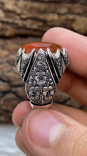 حجر عقيق كبدي صياغه برتاش الشريف