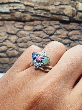 خاتم الحكمه الياقوت والزمرد والزفير