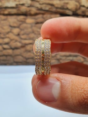 دبله نسائي فضه مطلي بالذهب مطعمه بالزركون السويسري