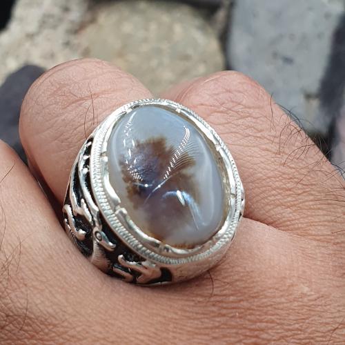 خاتم عقيق مشجر موديل الغزال