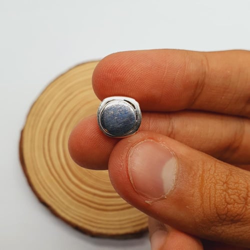 ازارير حجلر توباز لندني مرصع بالزركون من دون سلسله