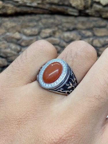 خاتم فضة تايلندي لون العقيق شكل البيضاوي عيار 925...