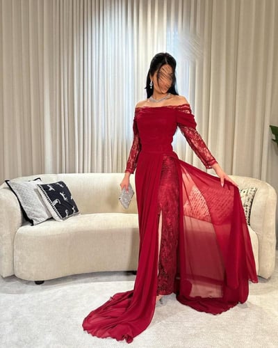 فستان سهرة اوف شولدر لون احمر