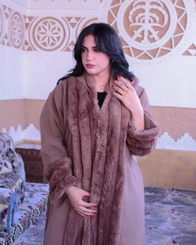 فروة جوخ نسائي شتوية فرو ناعم