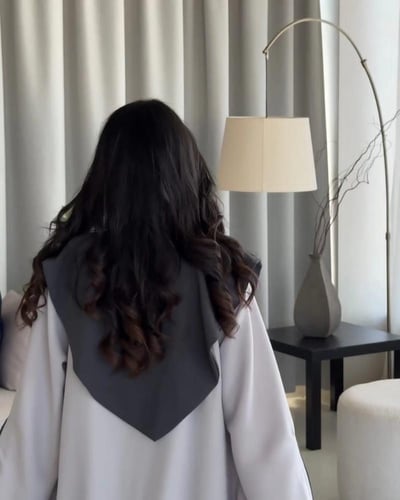 عبايه تخرج 2025 - رصاصي