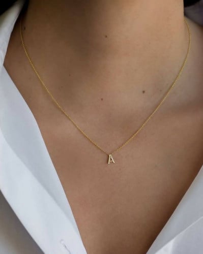 سلسال حرف مطلي ذهب