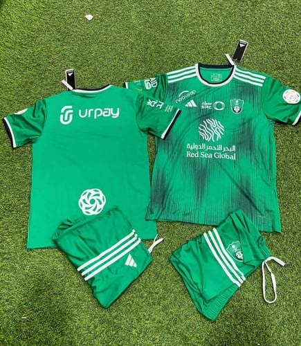 تيشيرت نادي الاهلي السعودي لون أخضر مقاس ولادي شبا...
