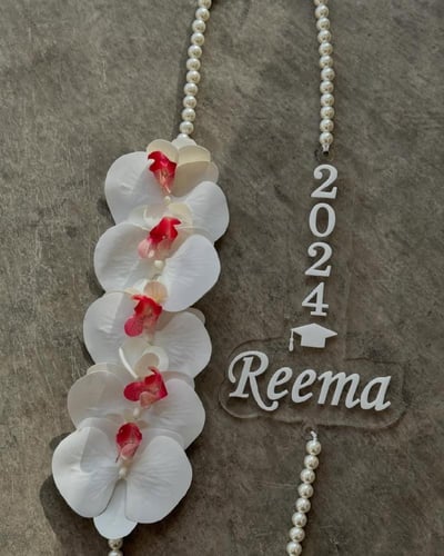 عقد تخرج بالاسم 2025