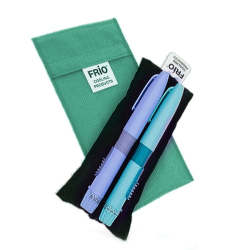 حافظة فريو حجم وسط ( قلمين )