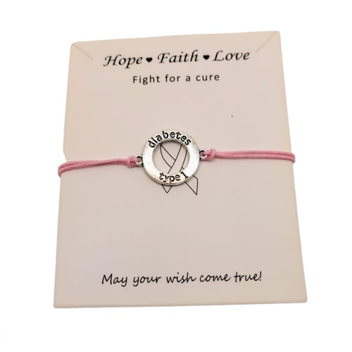 اساور تعريف